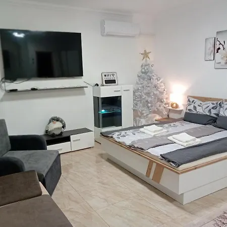 Apartment Hangjegy Apartman Debrecen